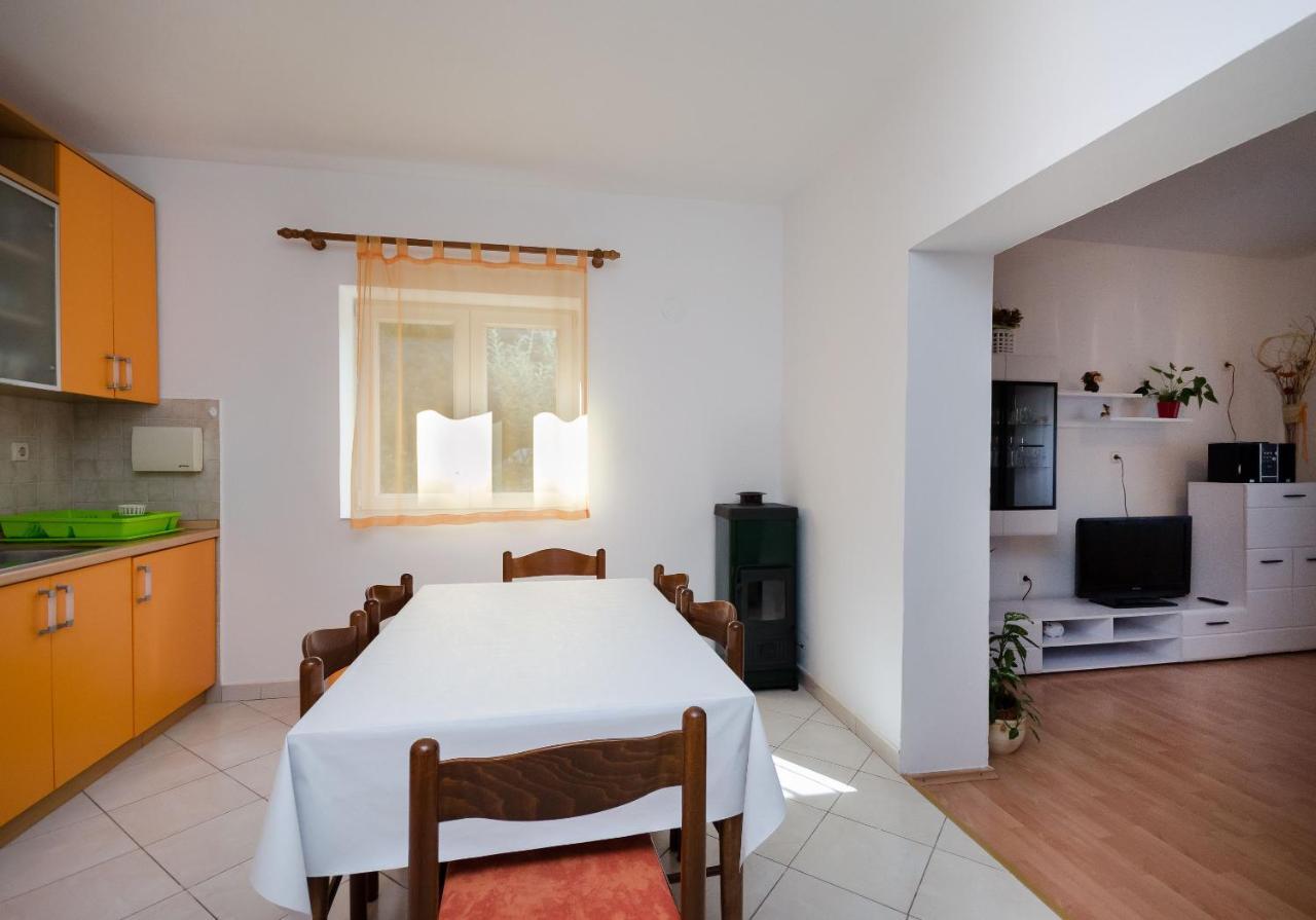 Apartment Ruza Lopar Exterior photo
